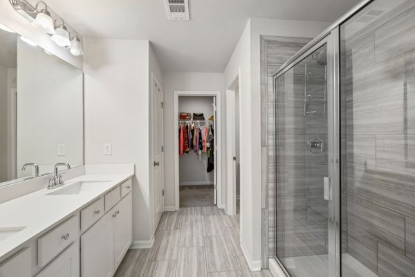 Building Photo - 3567 Hidden Valley Cir
