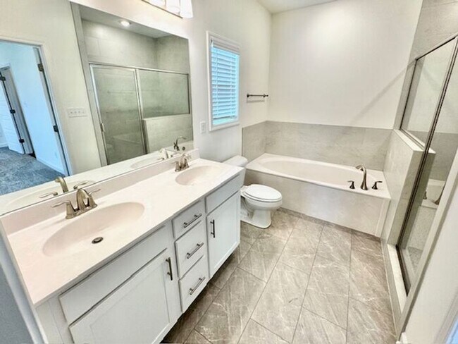 Building Photo - Now Leasing a 4-Bedroom 2.5 Bath Home with...
