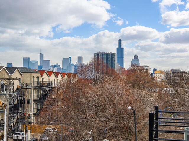 Building Photo - 2406 W Flournoy St