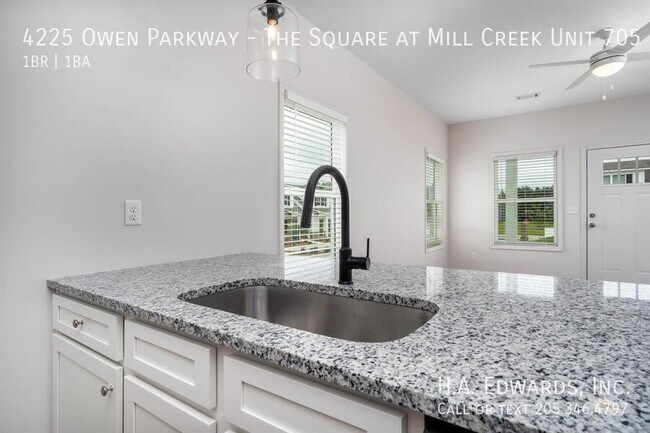 Building Photo - 4225 Owen Pkwy