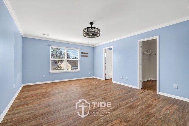 Building Photo - Your Carolina Bay Haven