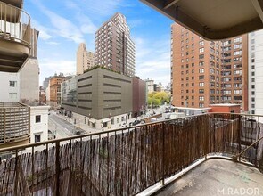 Building Photo - 2 bedroom in New York NY 10003