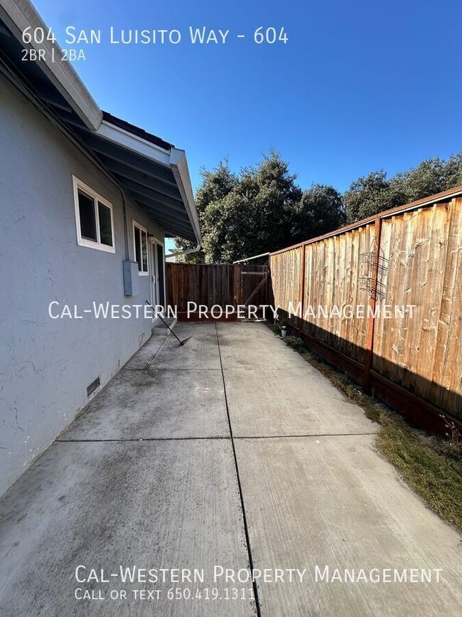 Building Photo - 2 bedroom duplex in Sunnyvale, ready for m...