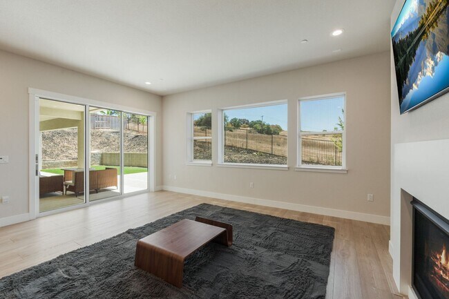 Building Photo - Newly Built 5BR Luxury Home in El Dorado Hills – 3,926 Sq Ft!