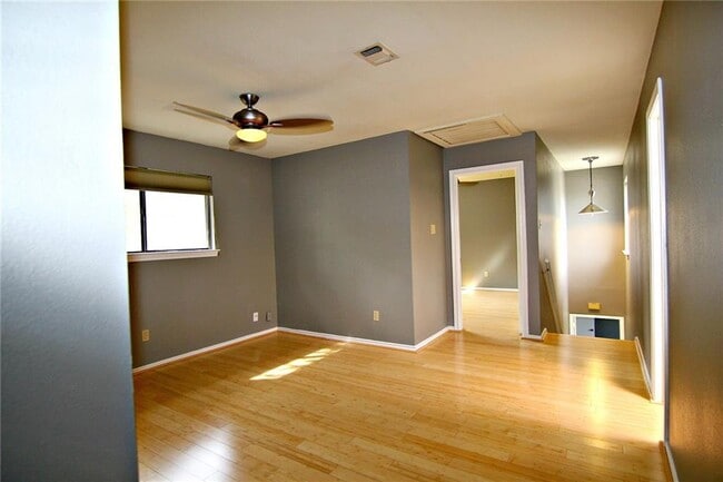 Building Photo - 6601 Colina Ln