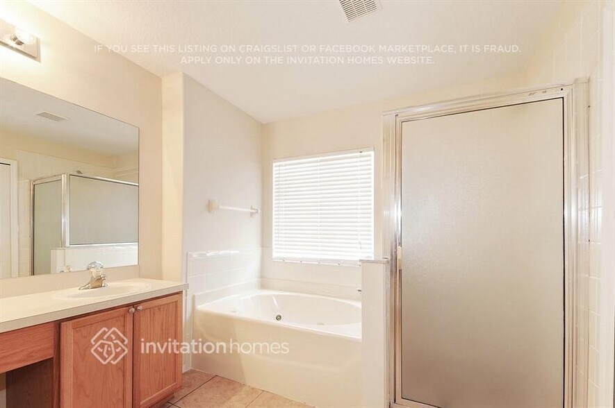 Building Photo - 11216 Lake Lanier Dr