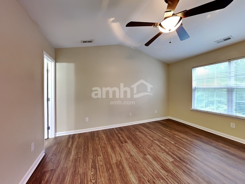 Building Photo - 5841 Bryanstone Pl
