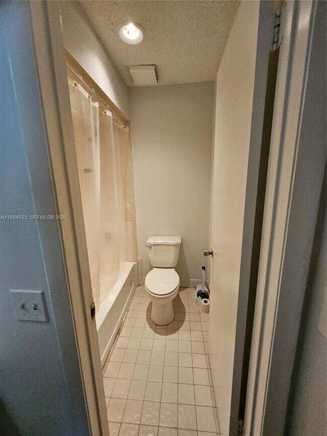 Building Photo - 2511 NW 56th Ave