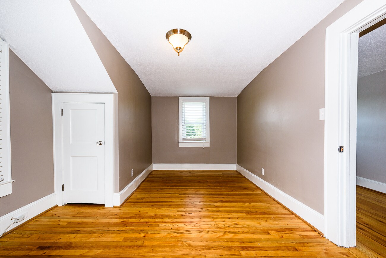BR #2 - 715 Watson Ave.