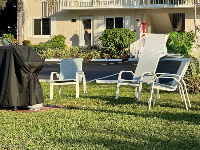 Building Photo - 3062 Sandpiper Bay Cir