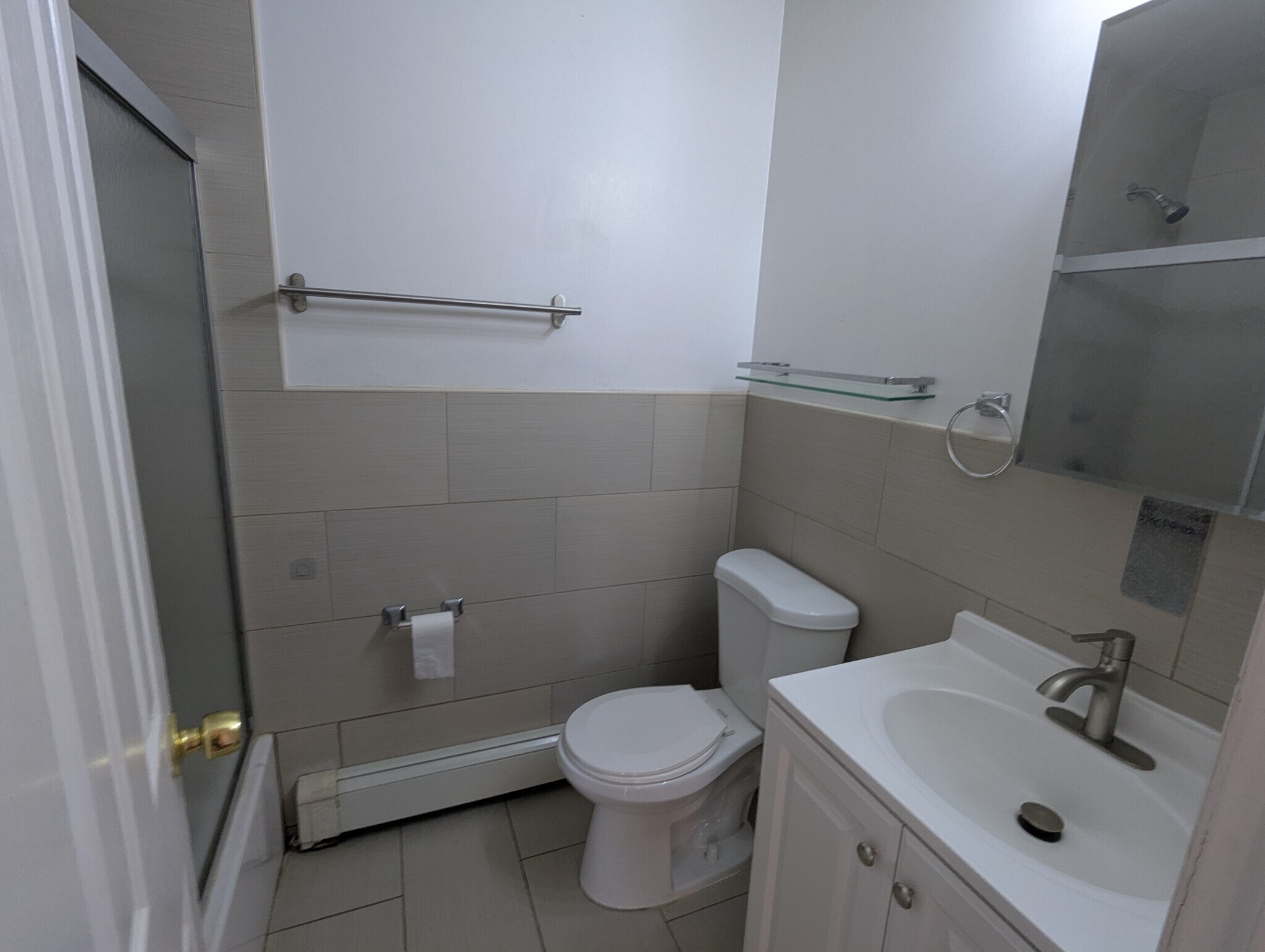 Building Photo - 437 2nd St