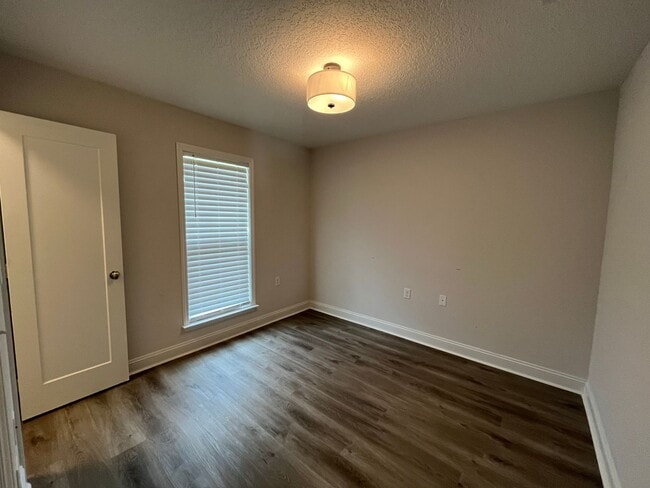 Building Photo - 3276 Kelsee Cir