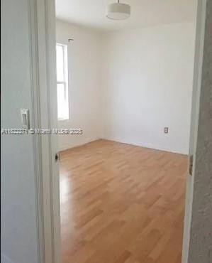Building Photo - 7326 Collins Ave