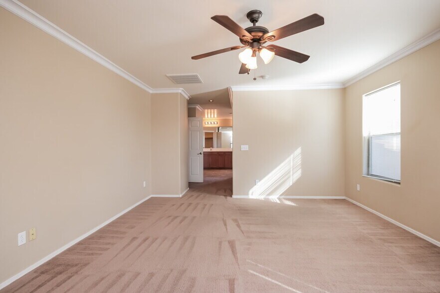 Building Photo - 3130 E Cowboy Cove Trail