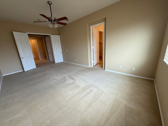 Building Photo - Apple Valley Estates- Gated Community- Beautiful 4 Bedrooms, 3 Bathrooms