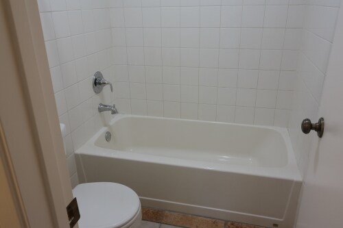 Building Photo - 1051 Beach Park Blvd