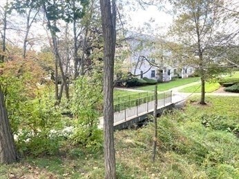Building Photo - 12 Kenmar Dr