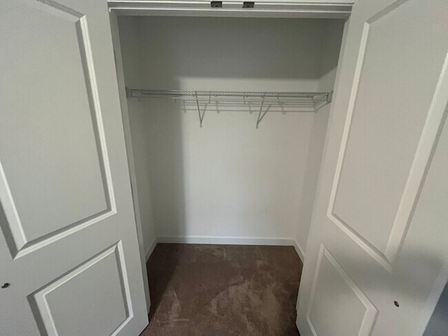 Building Photo - Breathtaking 4 Bedroom, 2 1/2 Bathroom House in Winston Salem, NC!