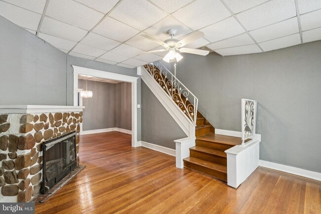 Building Photo - 6257 N 18th St