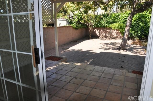 patio and backyard from room 3 - 4740 Sawtelle Blvd
