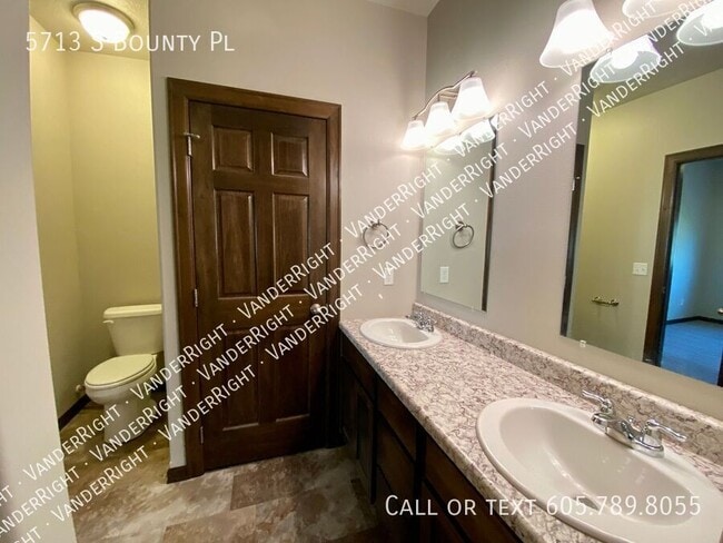 Building Photo - 5713 S Bounty Pl