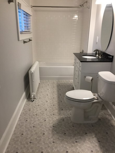 Bathroom - 56 Clarence Ave SE