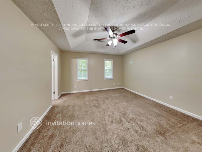 Building Photo - 2260 Rockwell Dr