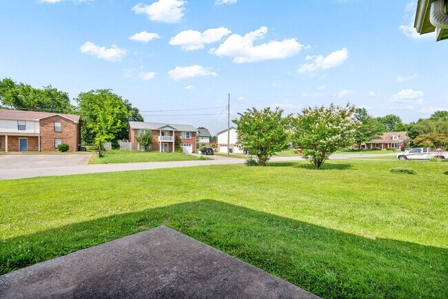 Building Photo - Northridge Drive-276