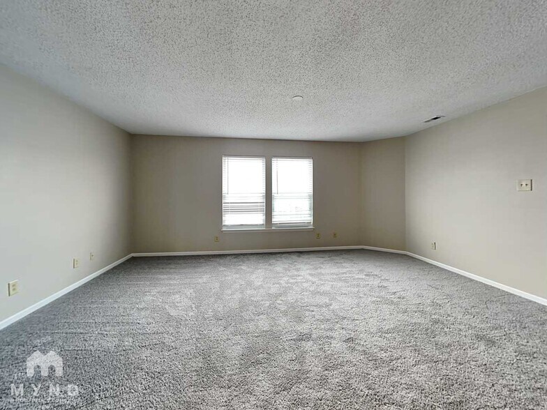 Building Photo - 10386 Cotton Blossom Dr