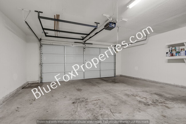 Building Photo - 9810 Amarosa