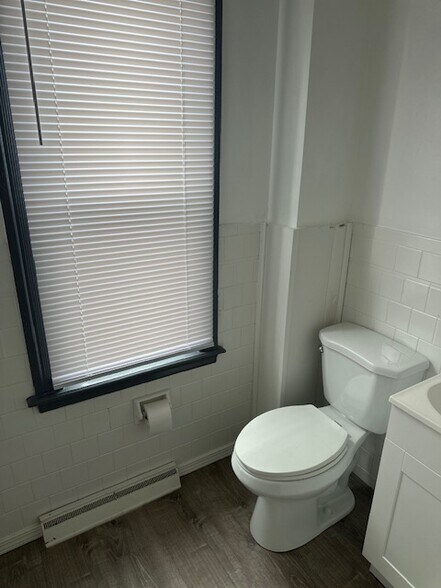 Bathroom - 6 Winthrop St