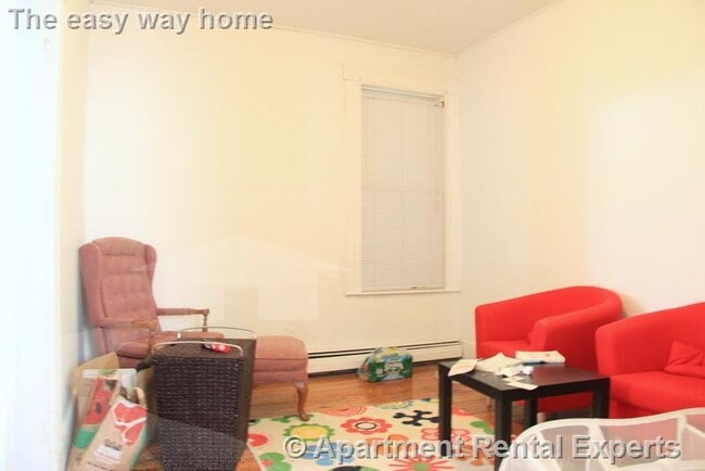 Building Photo - 52 Portsmouth St