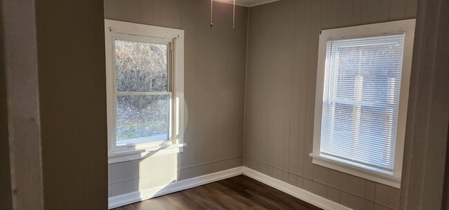 Building Photo - Home For Rent in Newport, TN