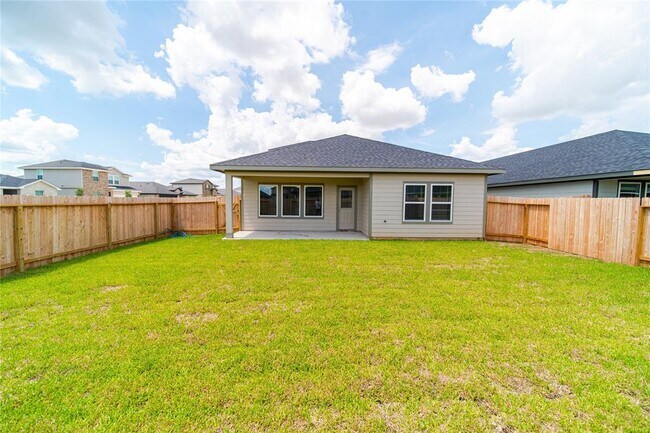 Building Photo - 30831 Khepri Ct