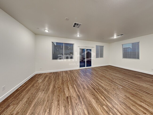 Building Photo - 299 Cape Seville Pl