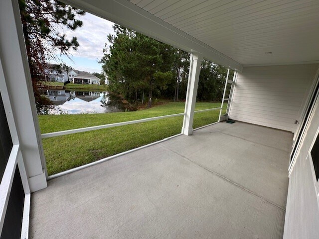 Building Photo - 1840 Hardwood Ct