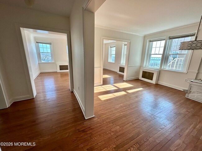 Building Photo - 500 Deal Lake Dr