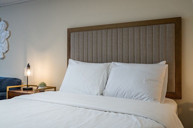 Building Photo - 58 Auburn Dr SW