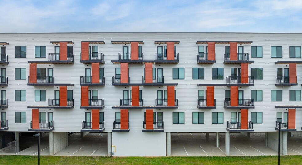 Building Photo - 3132 Dr Andrew J Brown Ave