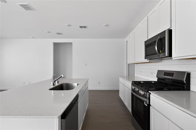 Building Photo - 9413 Suttonridge Dr