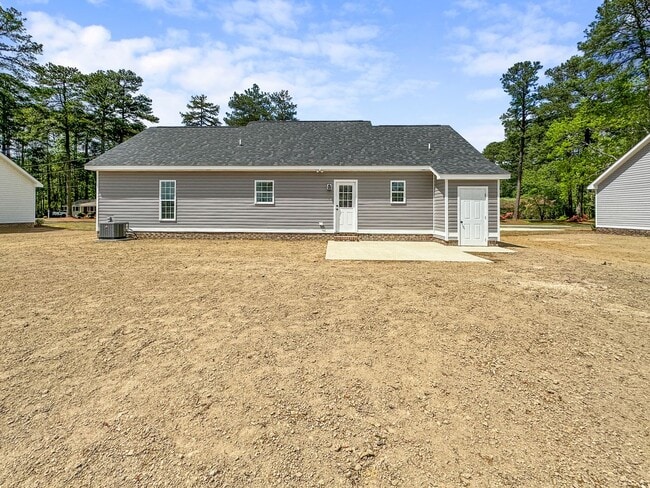 Building Photo - Introducing Your Dream Home in Nash County...