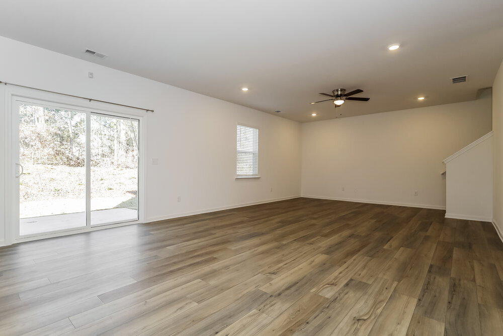 Building Photo - 209 Paisley Wy