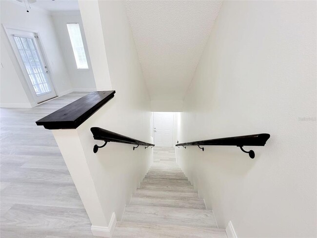 Building Photo - 12024 Villanova Dr