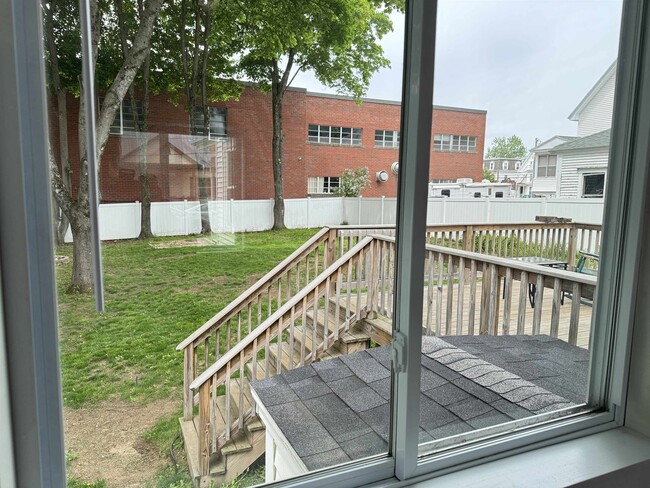 Building Photo - 64 Girard St