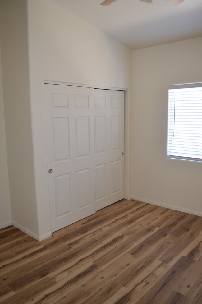 Building Photo - 2152 Turquoise Ridge St