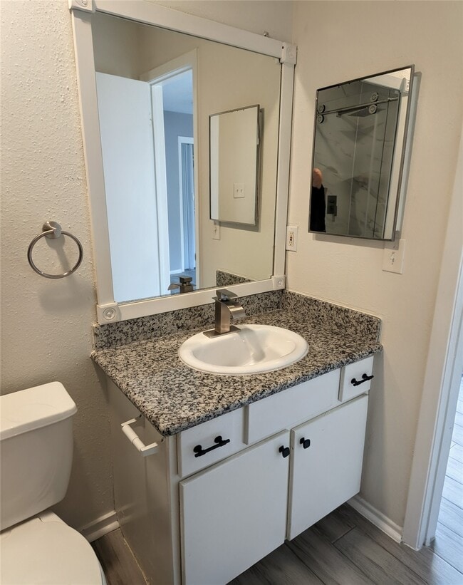 Building Photo - 2223 Crosscoach Ln