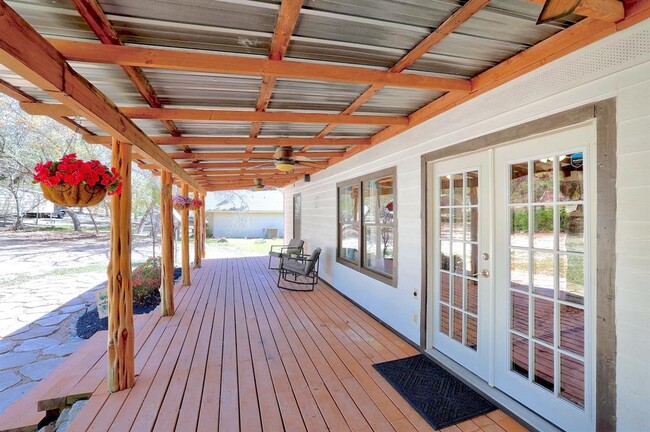 Building Photo - 17311 Whippoorwill Trail