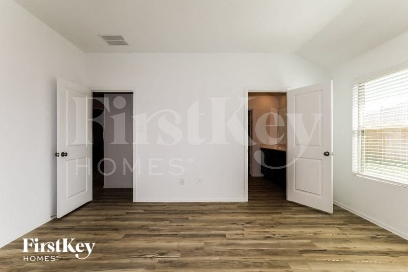 Building Photo - 18467 Cobalt Cove Ln