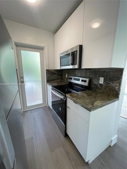 Building Photo - 2856 SW 37th Ct