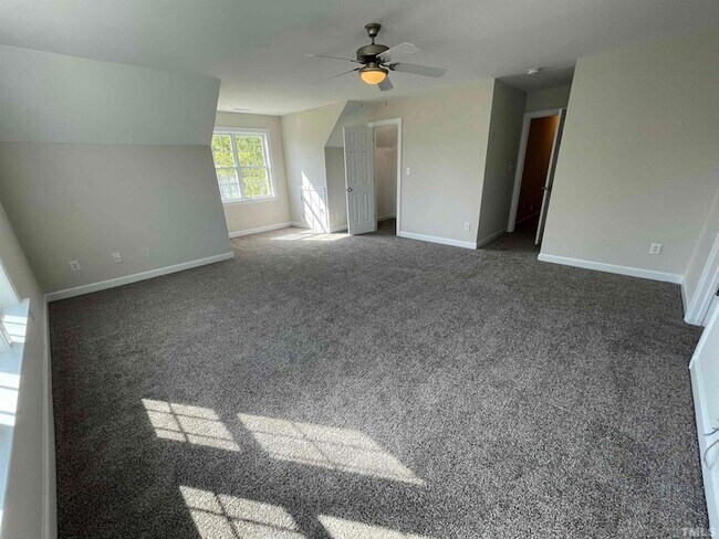 Building Photo - 112 Worthington Ct